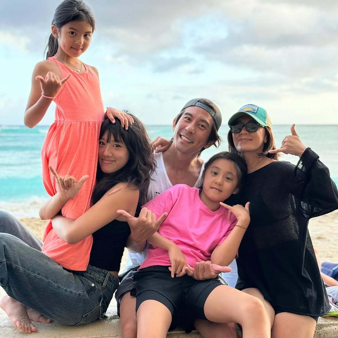 梧桐妹分享全家在夏威夷的渡假照🏖️ ​​​