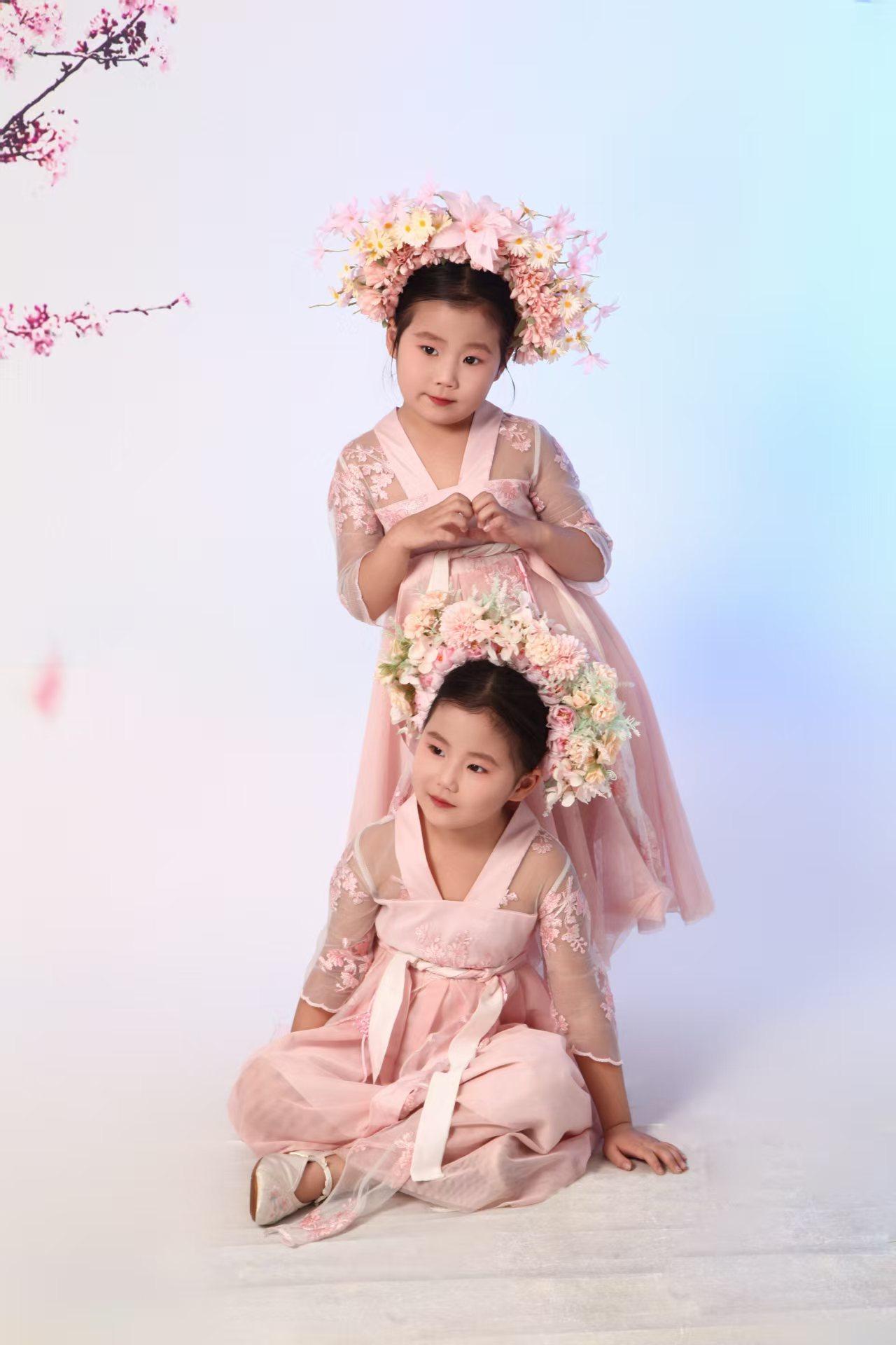 空调一匹等于0.735千瓦。“匹”原本指输入功率，1匹约等于735W输入功率，大