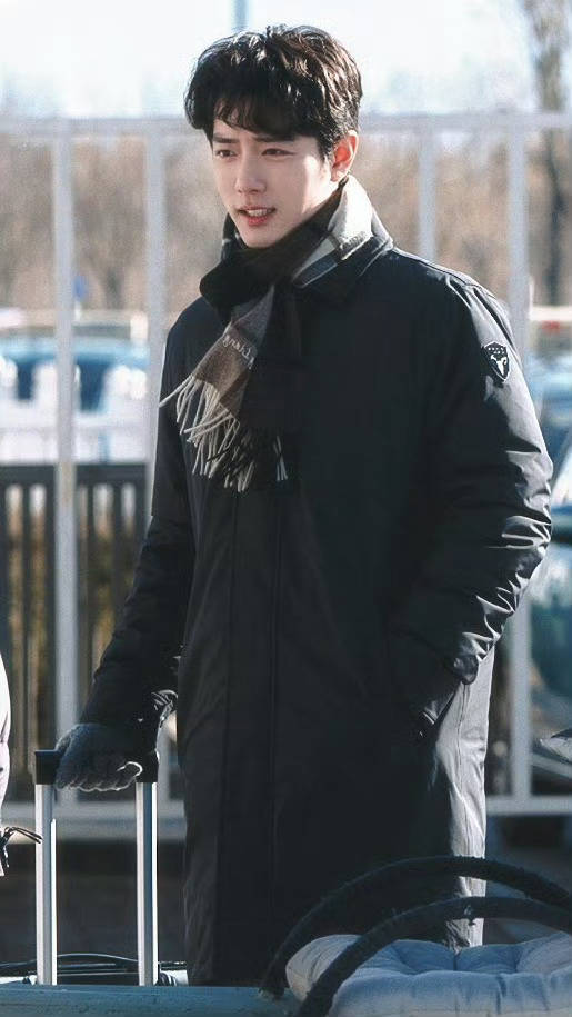肖战刘铮亮坐三蹦子也是精致牌子猫基因彩票这一块没得说哈哈哈[awsl]刘铮亮坐三