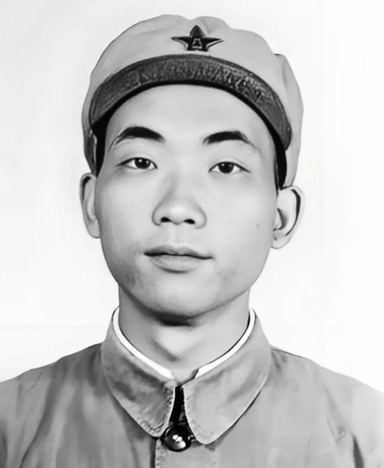 1952年深秋，志愿军总参谋部的一封战报让空气凝固。

政治部主任杜平攥着电报纸