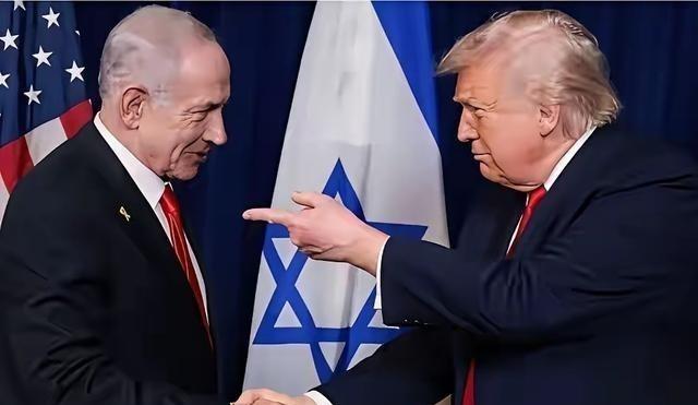 别被伊朗的强硬给骗了！表面上天天发射导弹、搞反击，一副不服输的样子，实际上这场仗