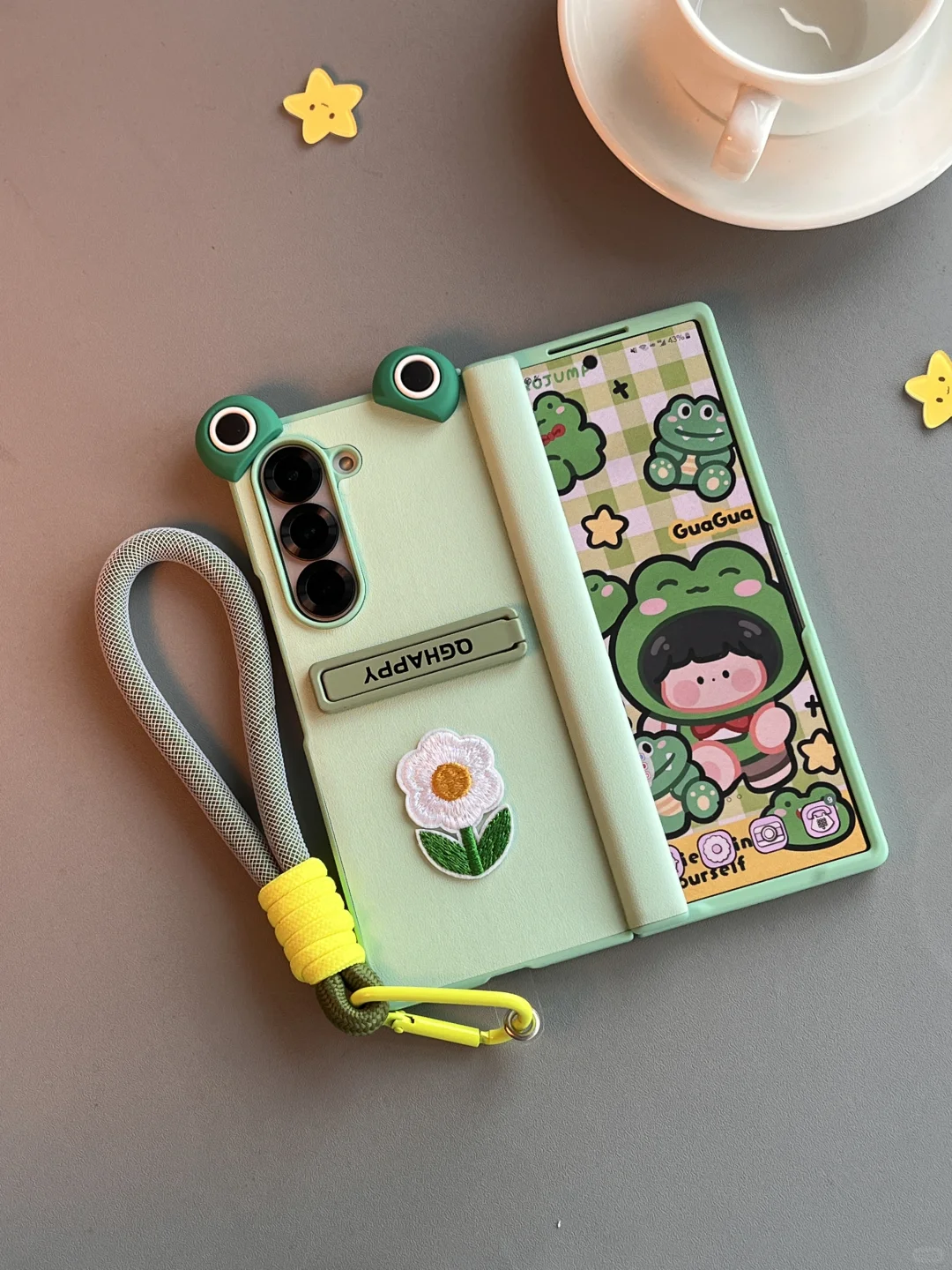 ✧*｡٩(ˊᗜˋ*)و✧*｡方方正正的漂亮手机呐✅