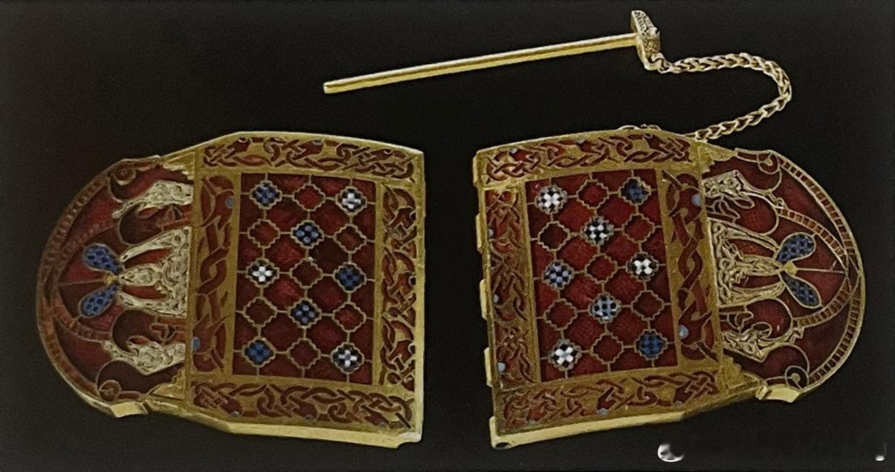 中世纪早期艺术  Early Medieval Art  苏敦胡 肩扣  The