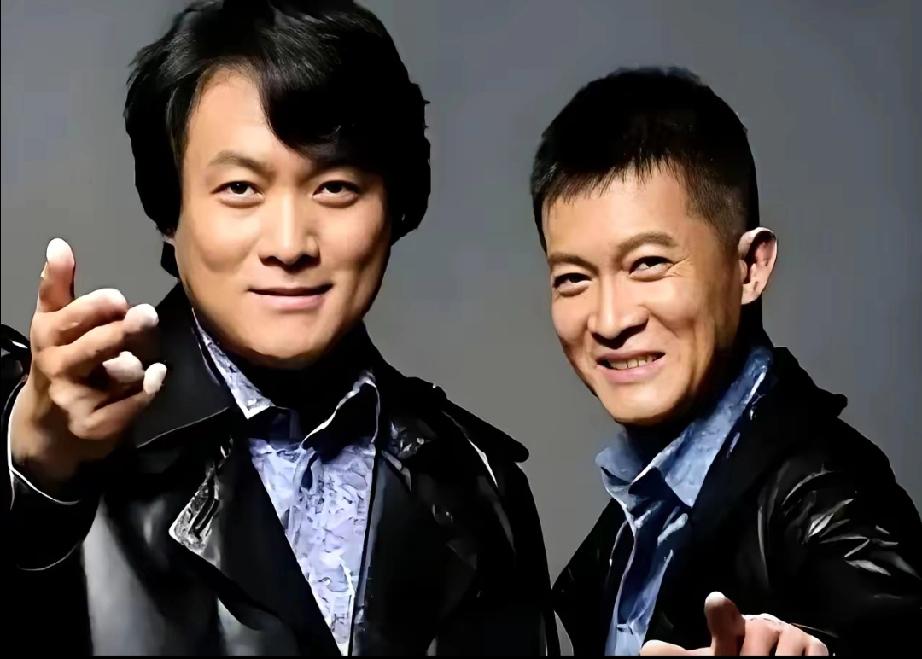 家人们谁懂啊！刚刷到个事儿给我整乐了。杨志刚和亲嫂子岳丽娜演两口子，更绝的是，监