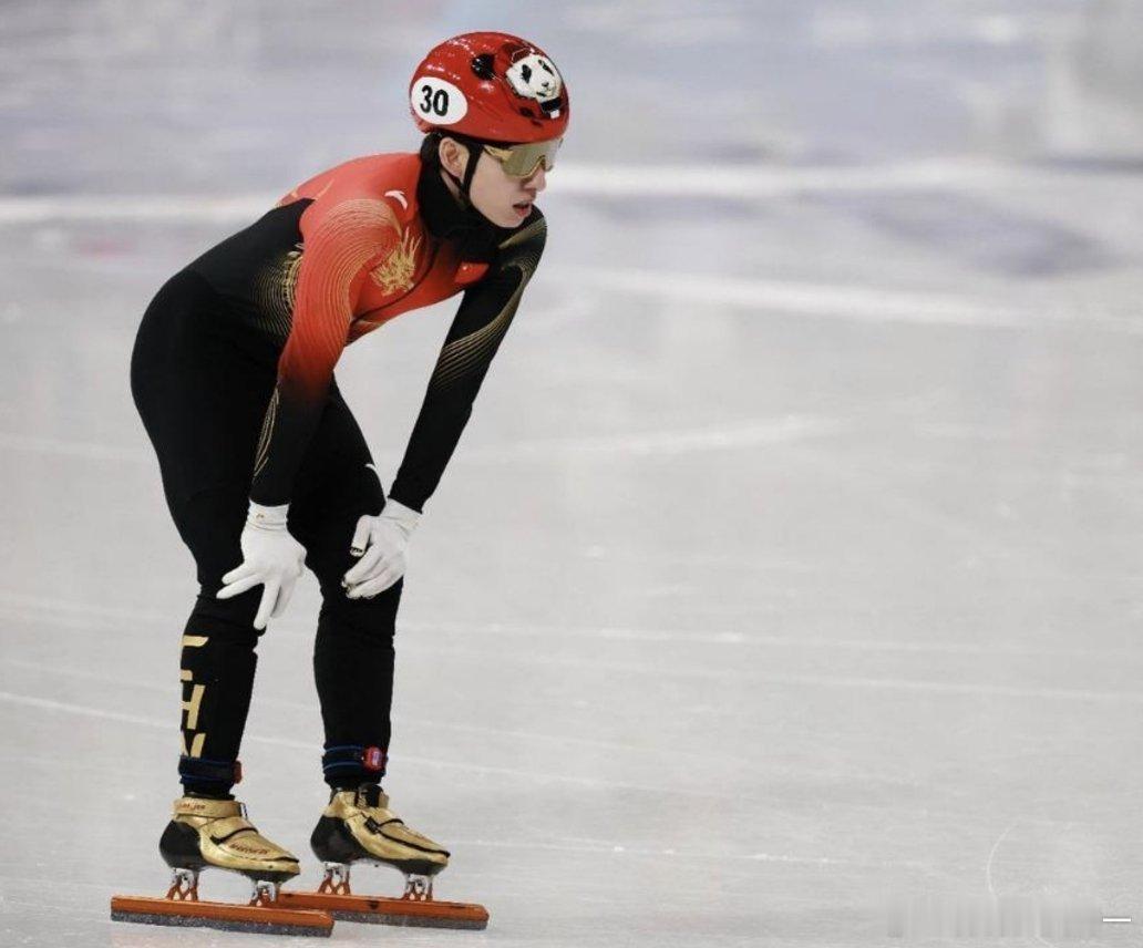 林孝埈再次道歉近日，在接受总台《米兰之约》采访时，林孝埈表示：没能实现这个目标，