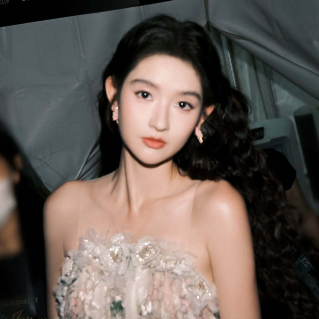 王玉雯 ​​​