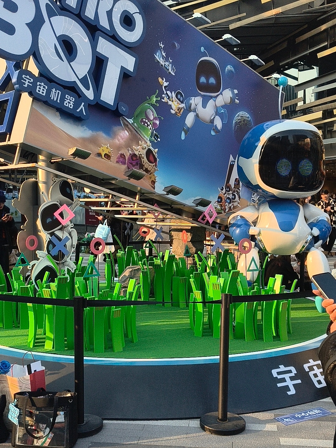 肖宇梁 肖宇梁逆应援请大家喝的柠檬茶，想喝柠檬茶的都过来哈！肖宇梁十周年见面会