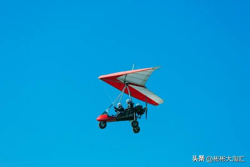 最近一则消息挺让人好奇，伊朗境内发现了三角翼战机，还不是美军的，疑似是欧洲或中东