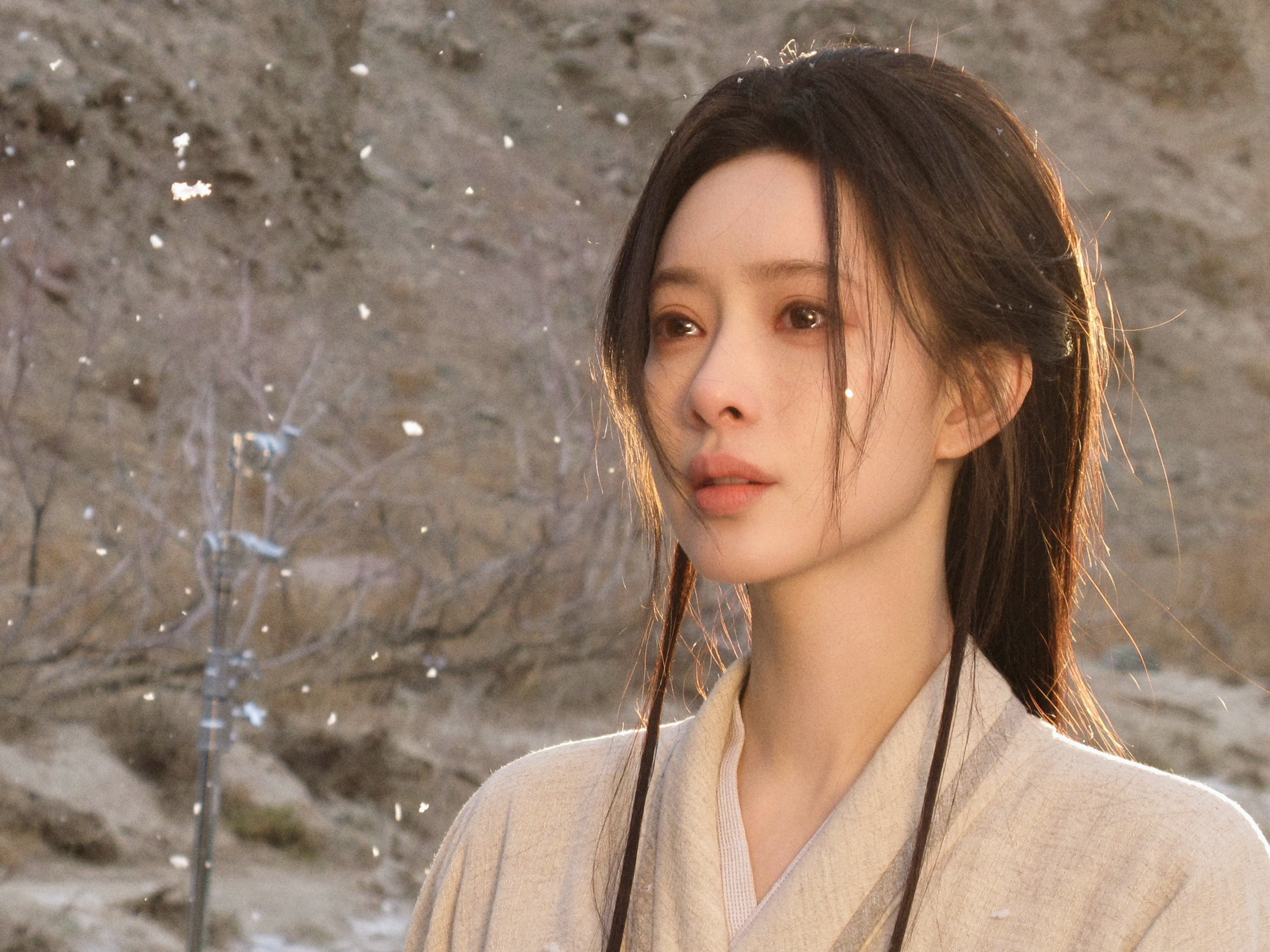 是前世的妙吧🥹🥹🥹孟子义 《将门独后》沈妙☽ 白衣（素衣） 