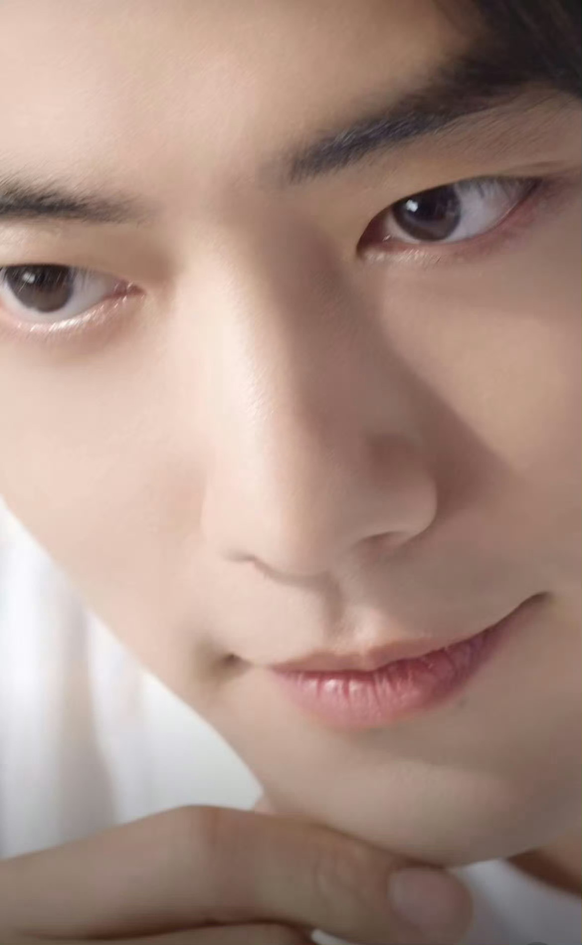 这个怼脸真是绝绝子！肖战◎肖战米兰时装周