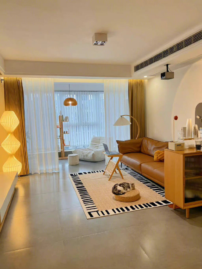 越住越温馨的家，也是从小梦寐以求的家。 