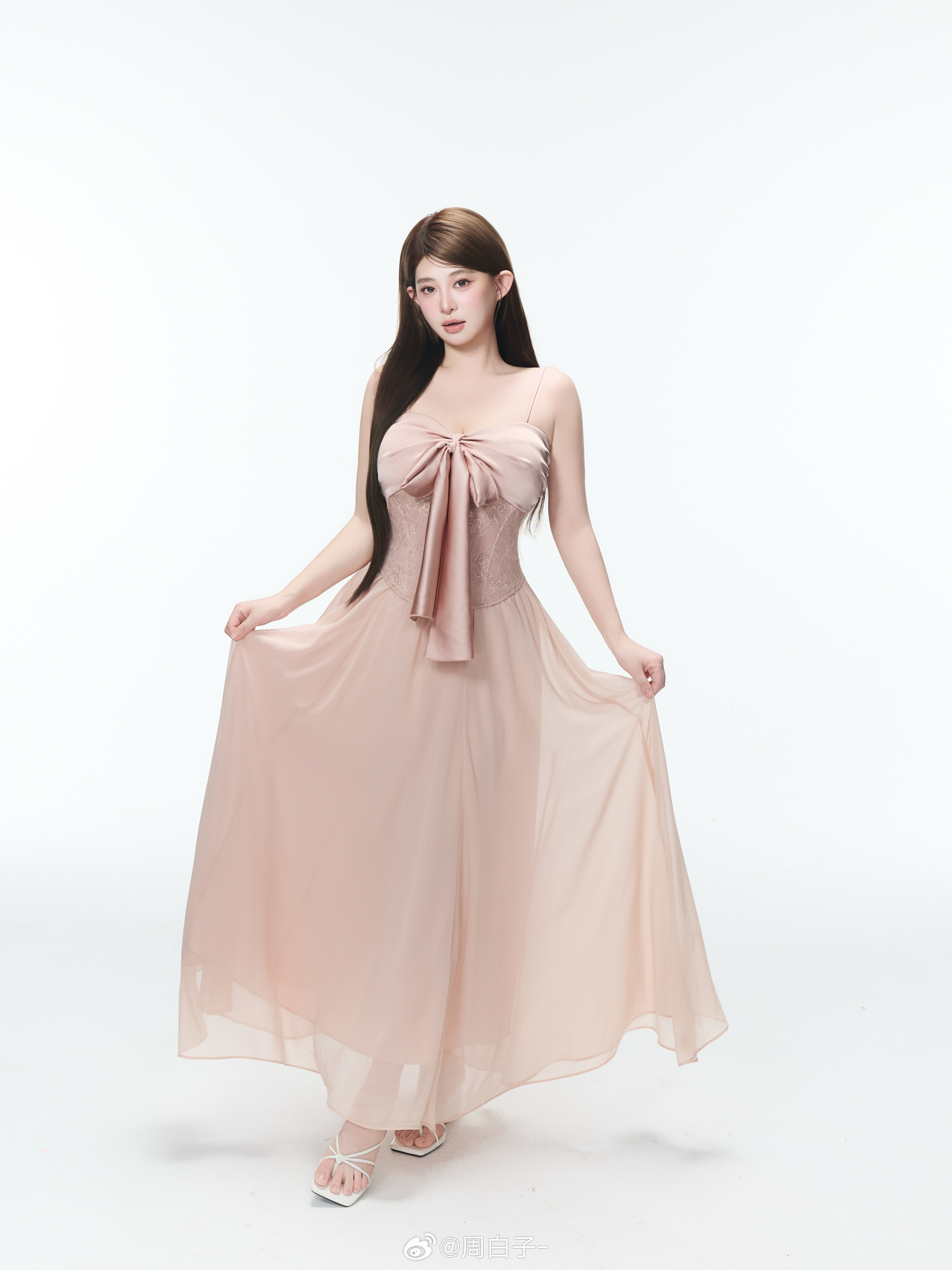 "新中式氛围感三件套·“桂语山房”裸粉色调高级温柔，上身自带温婉气质💫慵懒蝙蝠