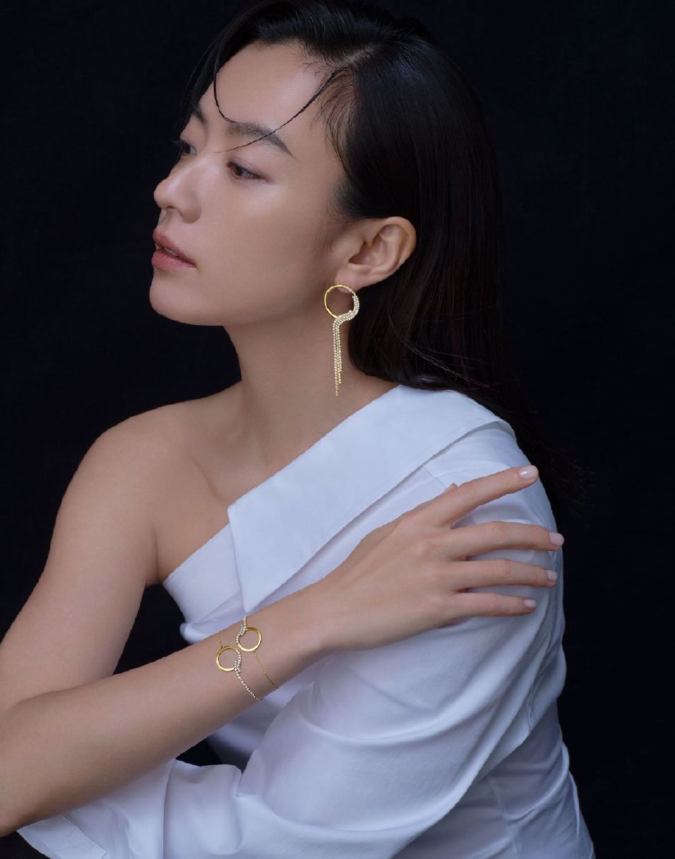 韩孝周 Vogue Japan x AHKAH珠宝画报 ​​​