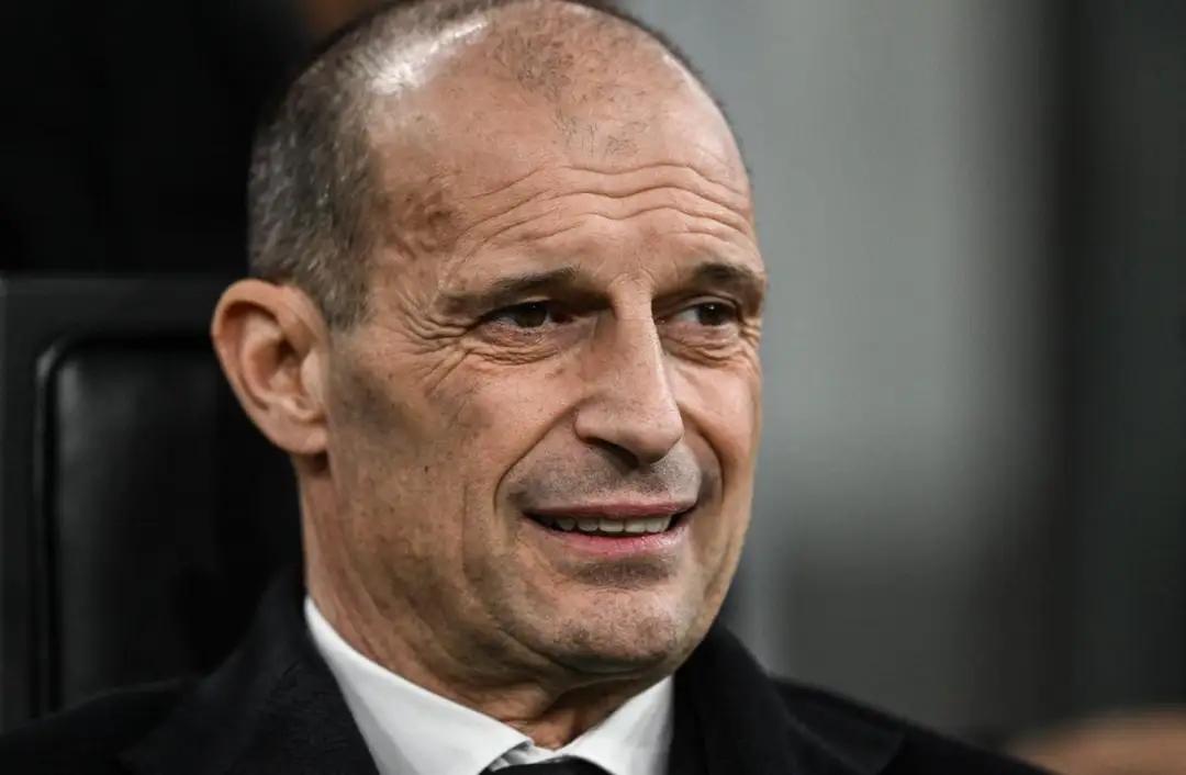 【AC米兰1-1科莫，落后国际米兰7分】这是意甲第24轮补赛，米兰在圣西罗球场迎