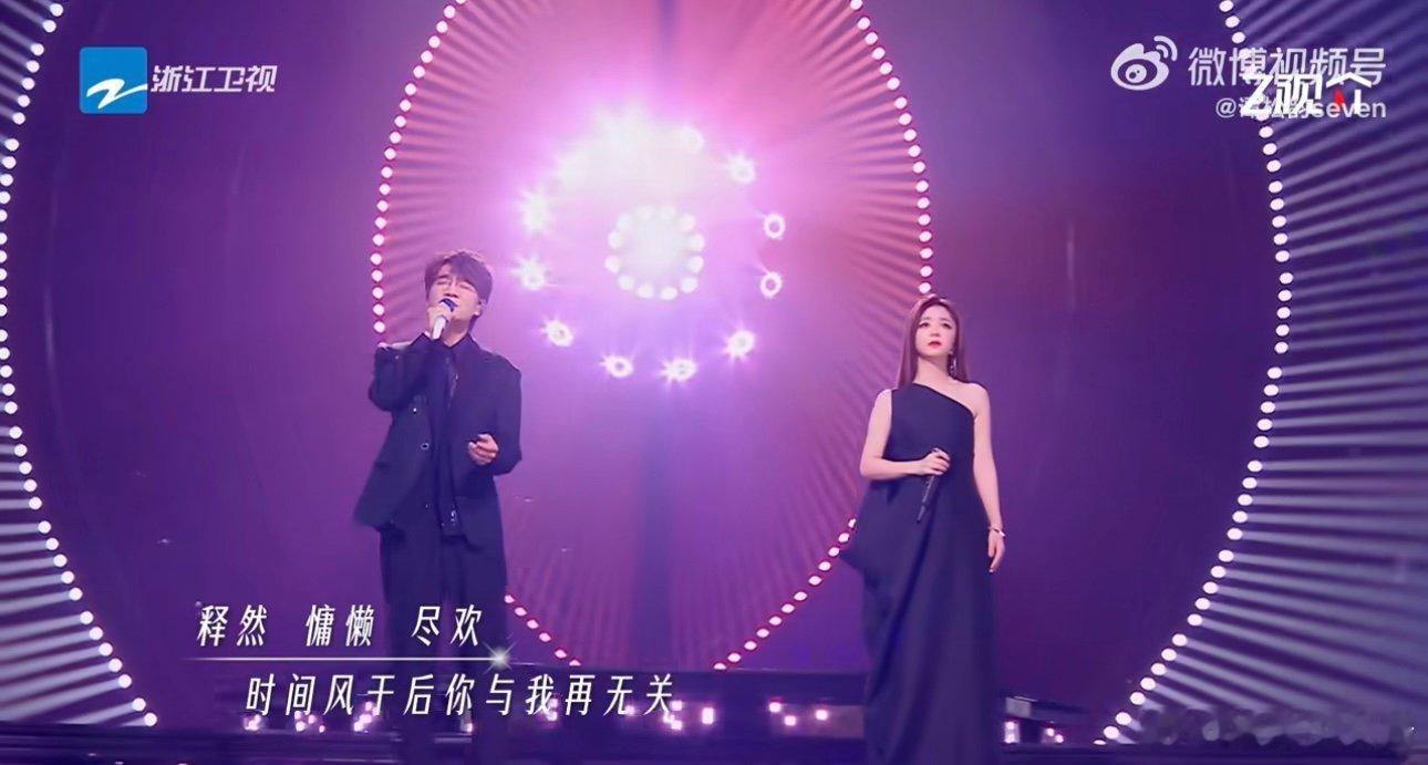 王铮亮歇斯底里谭松韵平淡如水王铮亮谭松韵一个歇斯底里一个平淡如水王铮亮谭松韵一个