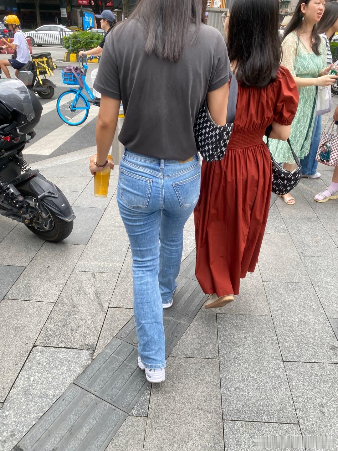 老铁投稿 ​​​