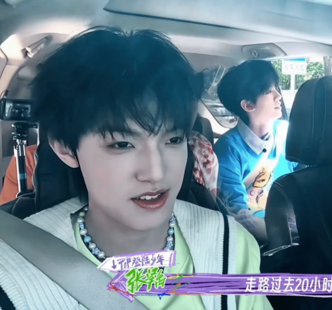 后面那位老哥全程全自动就这样。。 