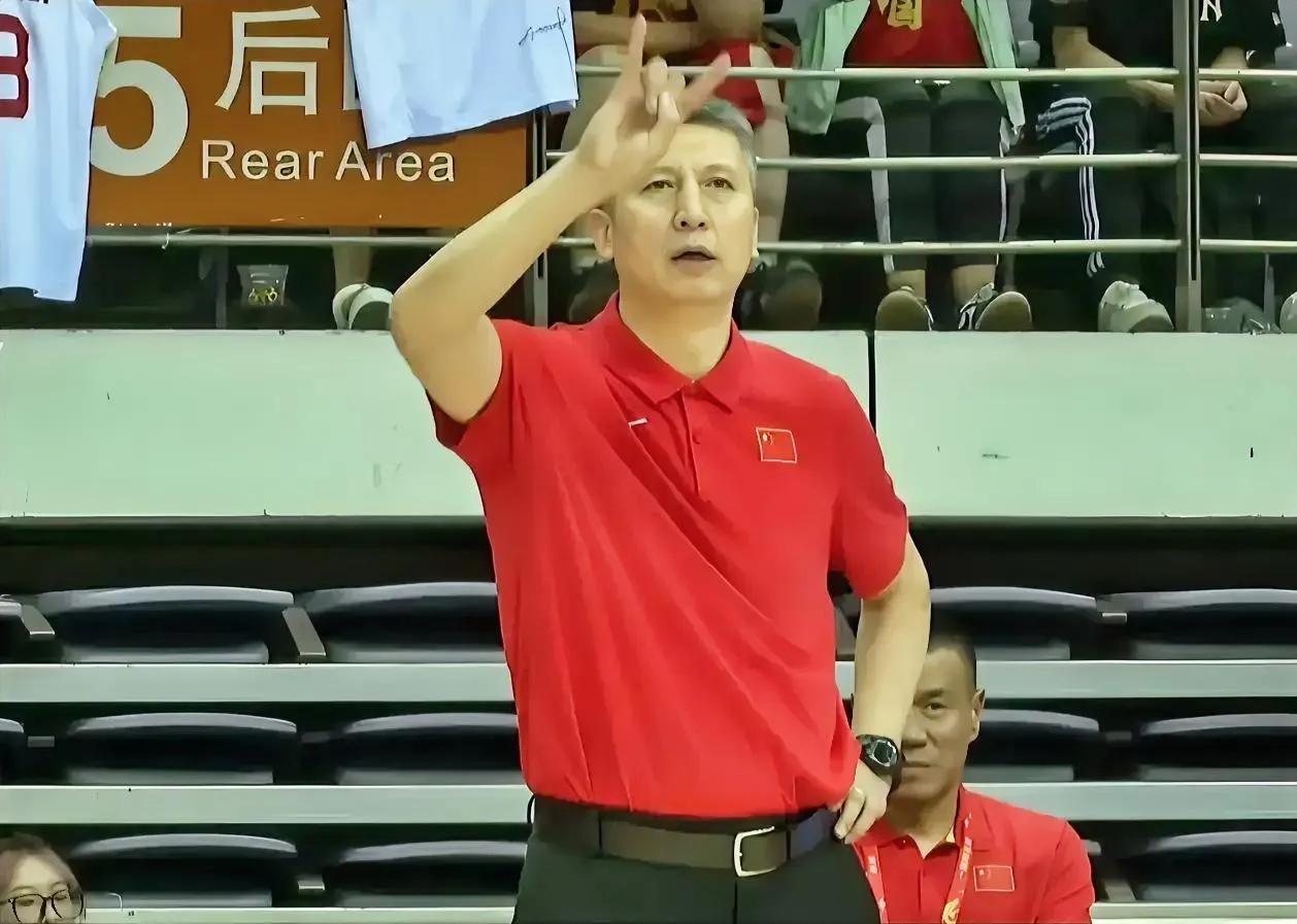 郭士强火眼金睛，出手如电！

今晚中国男篮迎战波黑男篮，郭士强果断放弃票王徐杰，