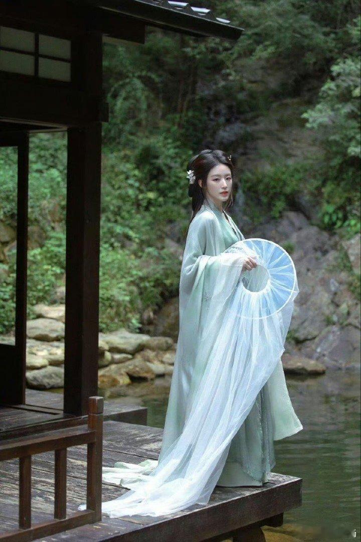 叶舒华要演戏了 演戏梦想目前进度如何？叶舒华说“它已经不是梦想了，已经是ing了