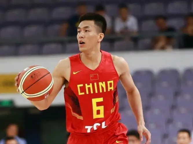 郭艾伦、赵睿、孙铭徽，谁的传球能力最强？刘炜之后，郭艾伦成为国家男篮主控。艾伦崛