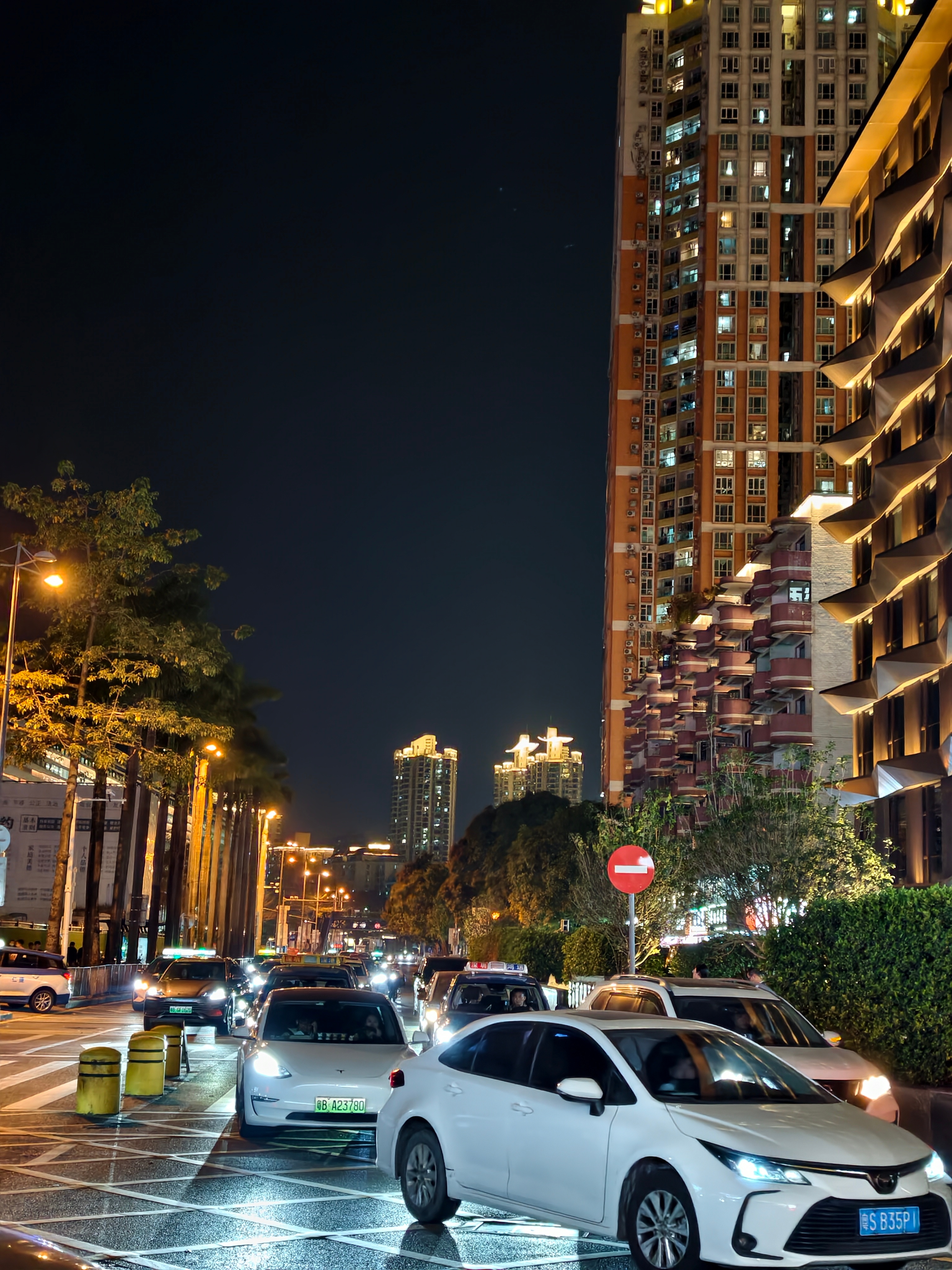 每次出差都让我不舍得走的，只有深圳尤其冬天也太爽了 