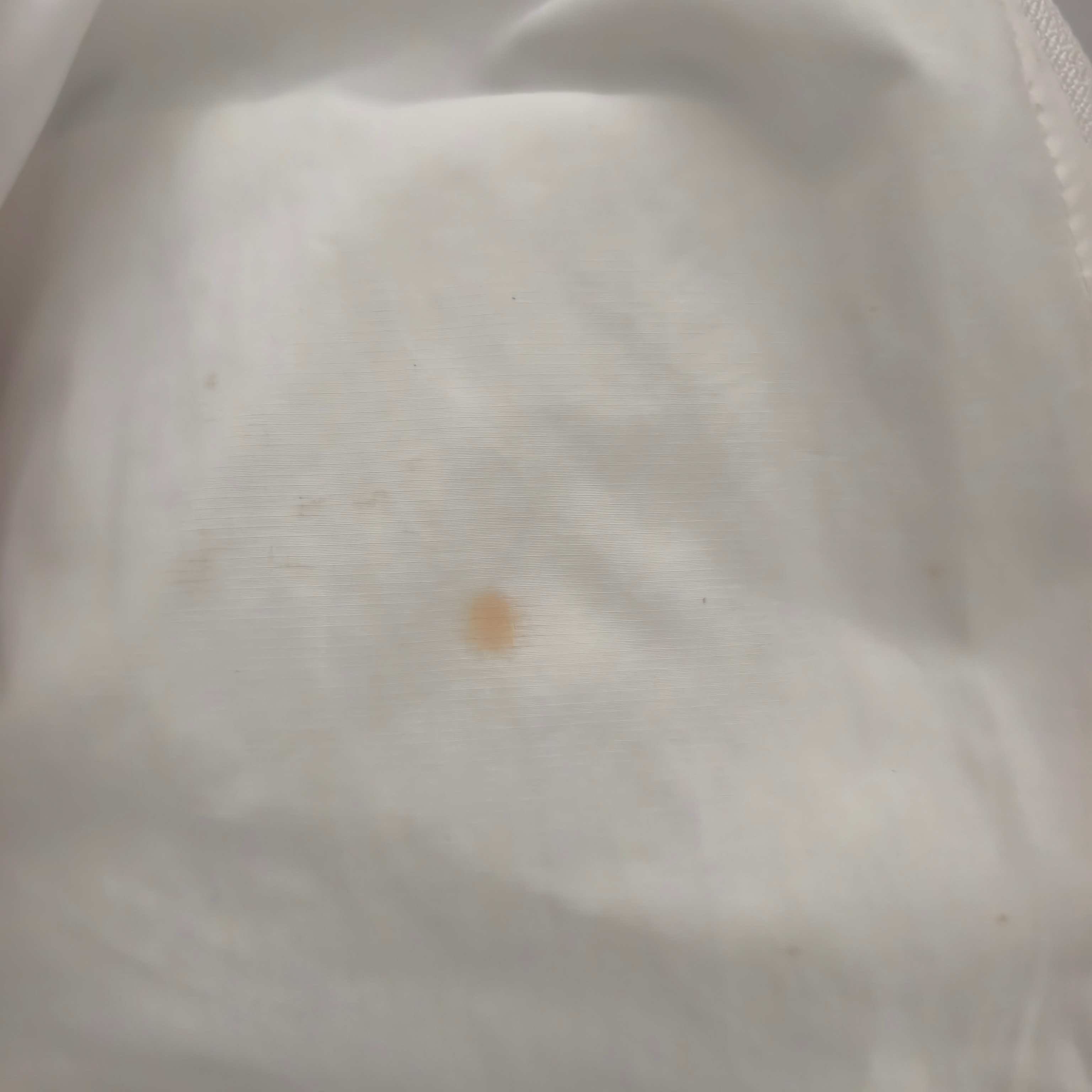吃早点的油弄到了防晒衣上，用去渍笔涂了一会快没了[流鼻血]华晨宇重点品牌联合创始