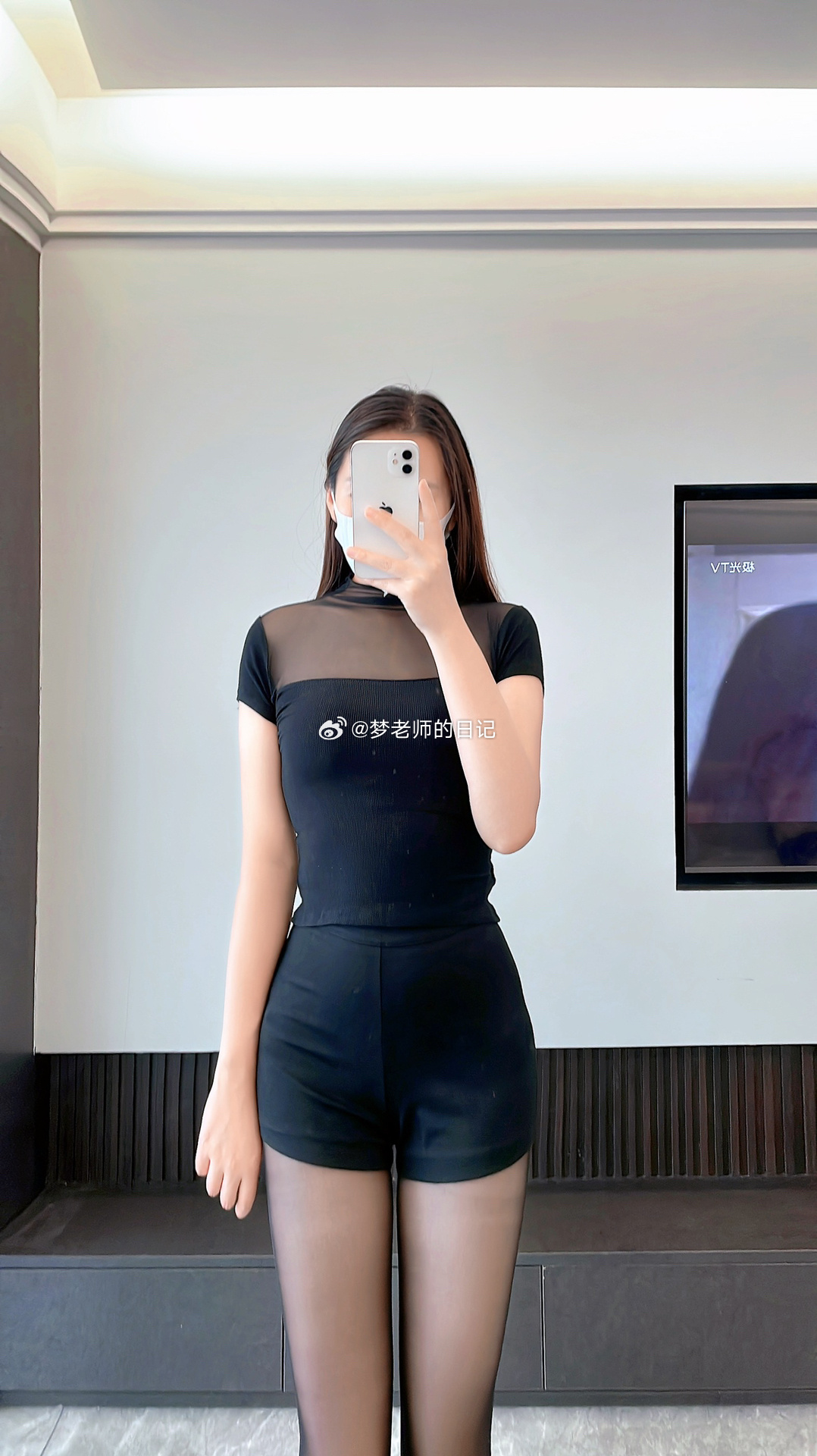 同学们，好好享受暑假，有难题可以向老师提问，老师一定帮你解决 ​​​