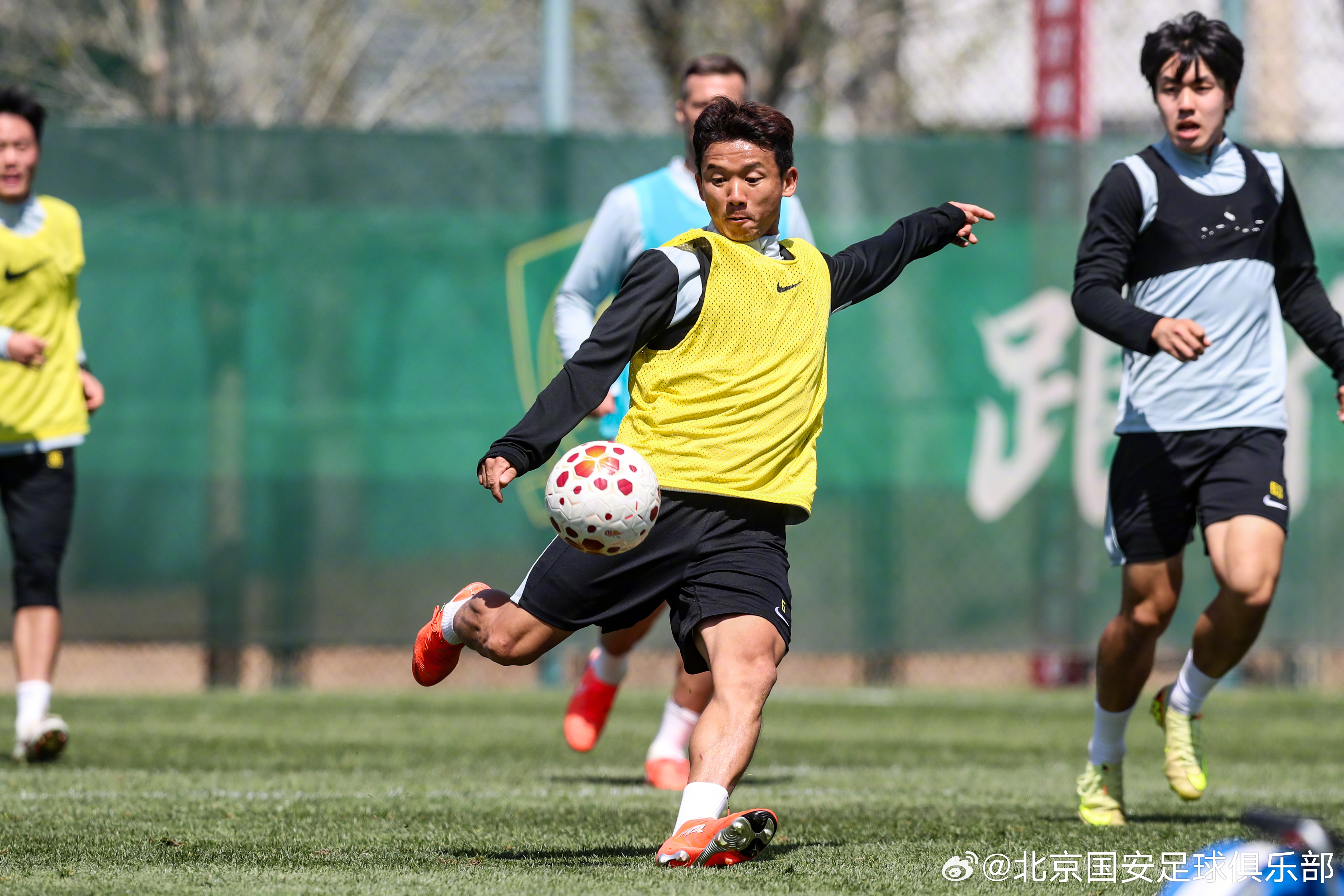 今日胜利小队！继续加油！💪💪💪北京国安