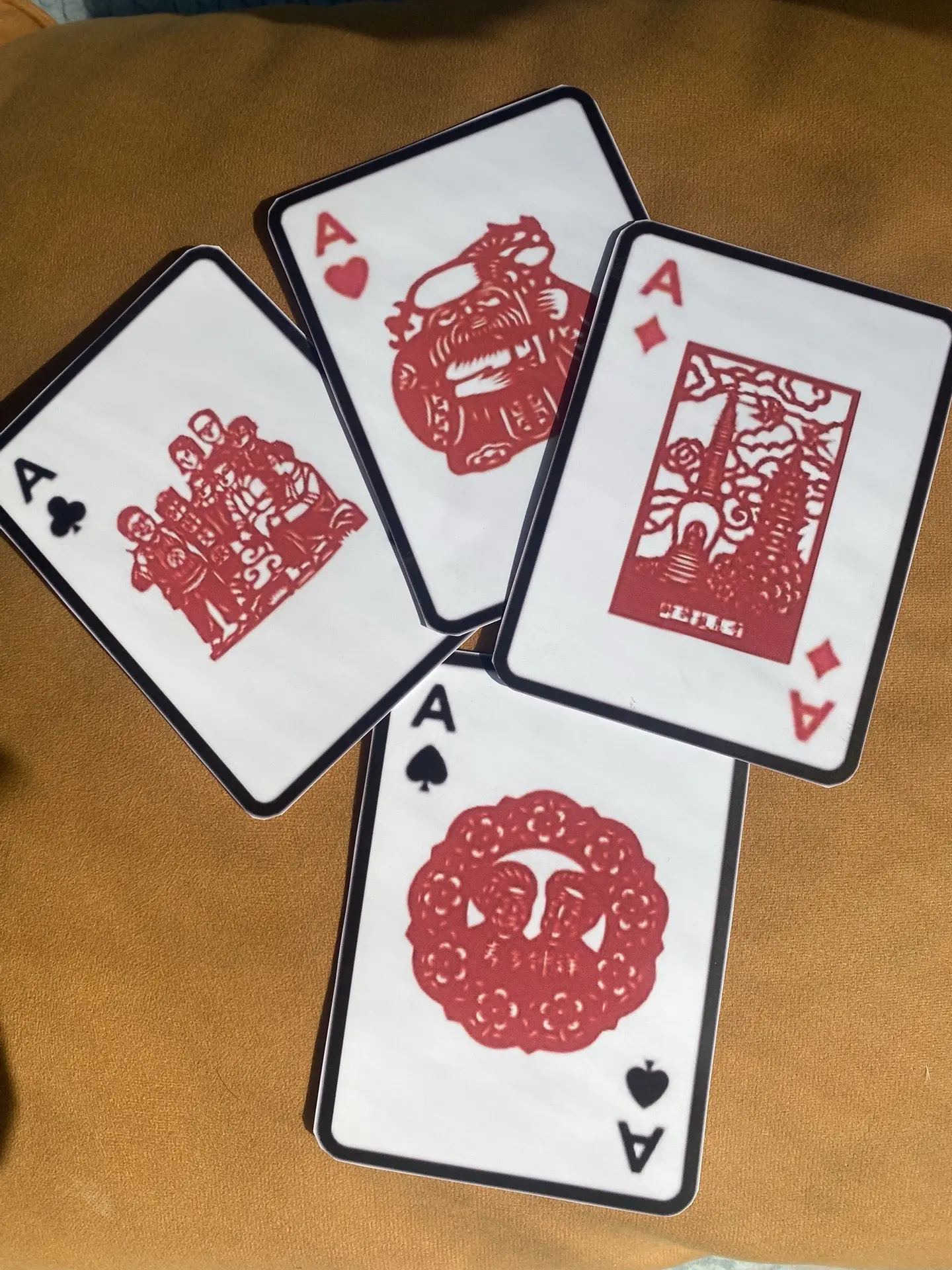 剪纸还可以这样呈现，剪纸扑克牌