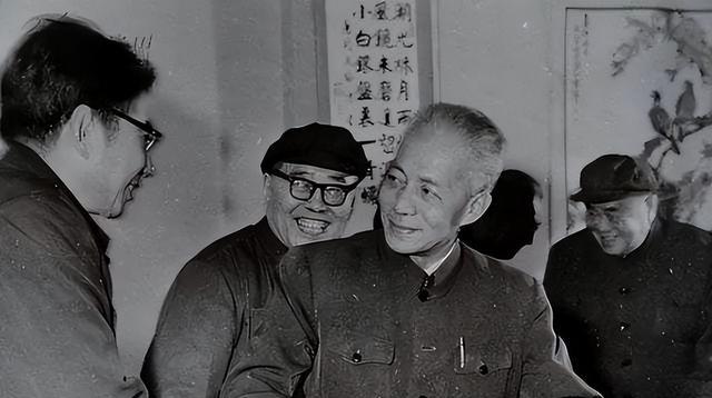 1954年的最后一天，已在家整整赋闲一年的扬帆，突然接到上海市公安局局长许建国打