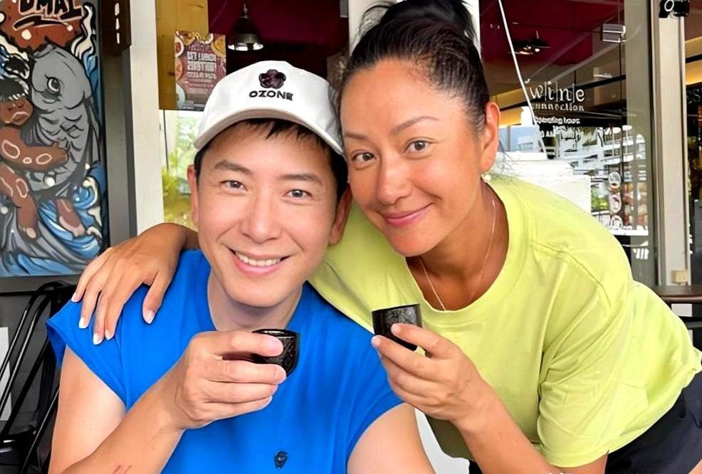 瞿颖经纪人公开求大家，别再介绍工作了！

人家早就在清迈过自己的小日子了。和民航