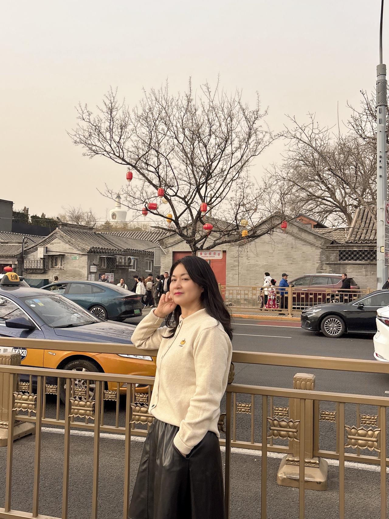 人这一生，不必执着于那些“借来”的东西，珍惜真正属于自己的，才不枉此生。人活一辈