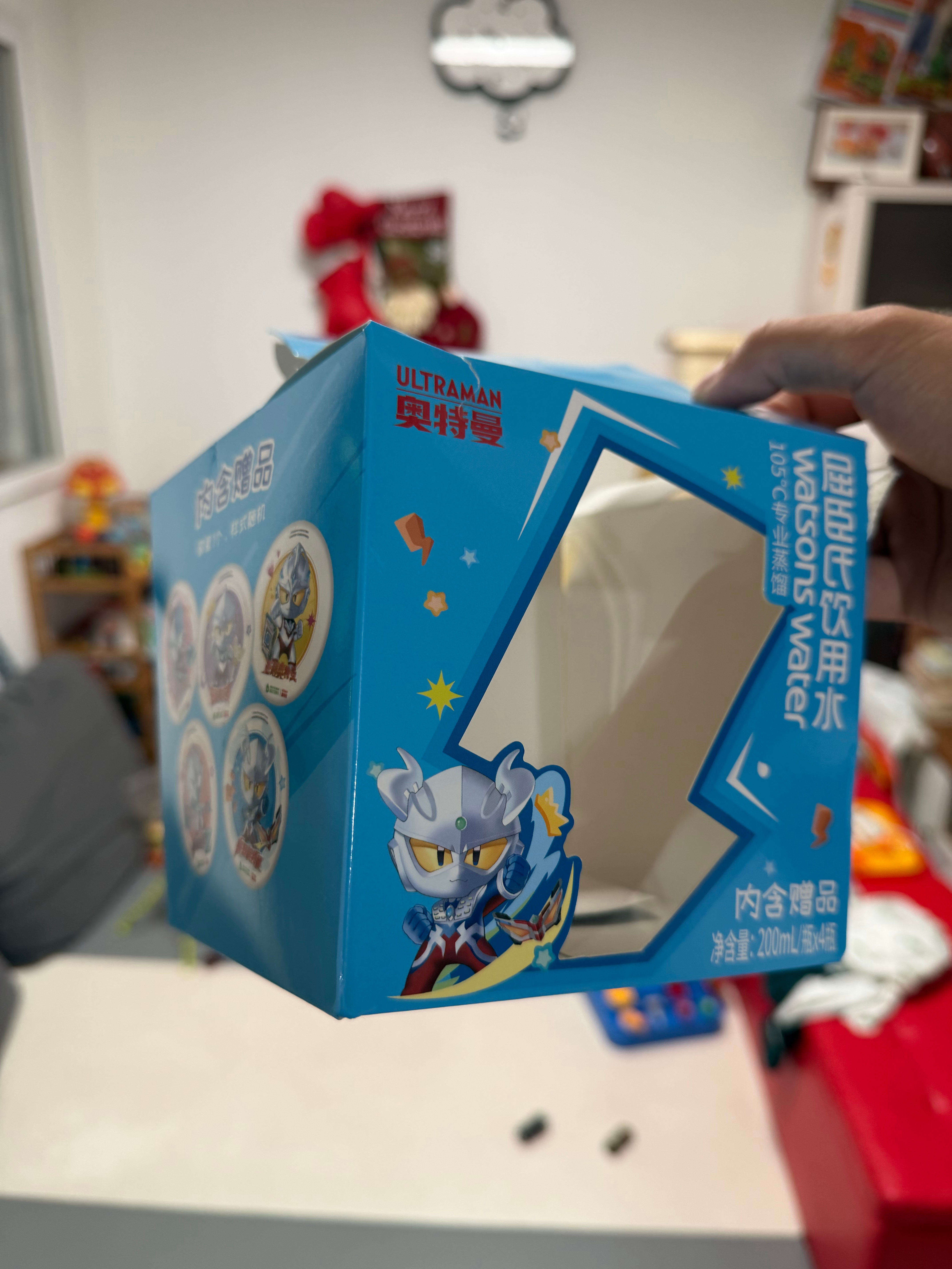 奥特曼饮用水