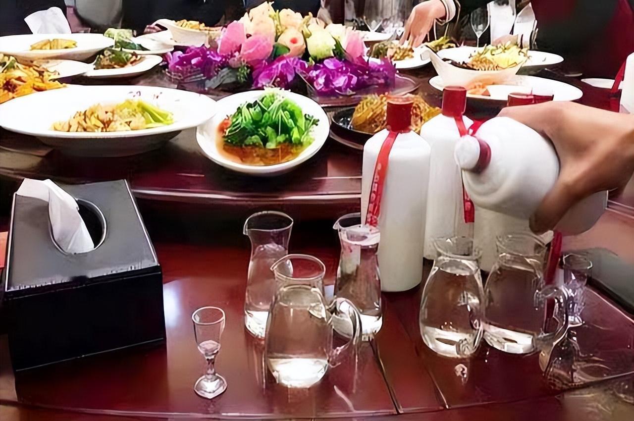当“面子”不再值钱，我们为什么而消费？
春节期间有个很有意思的变化：过去那种热闹