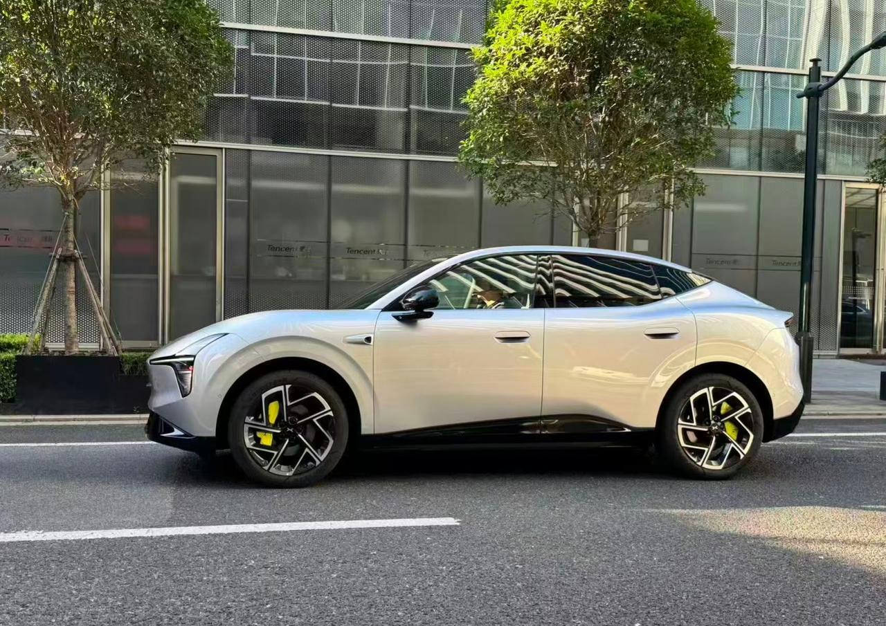 个人看法｜小鹏MONA SUV L03要来了，15万级纯电SUV可以等等了
看网