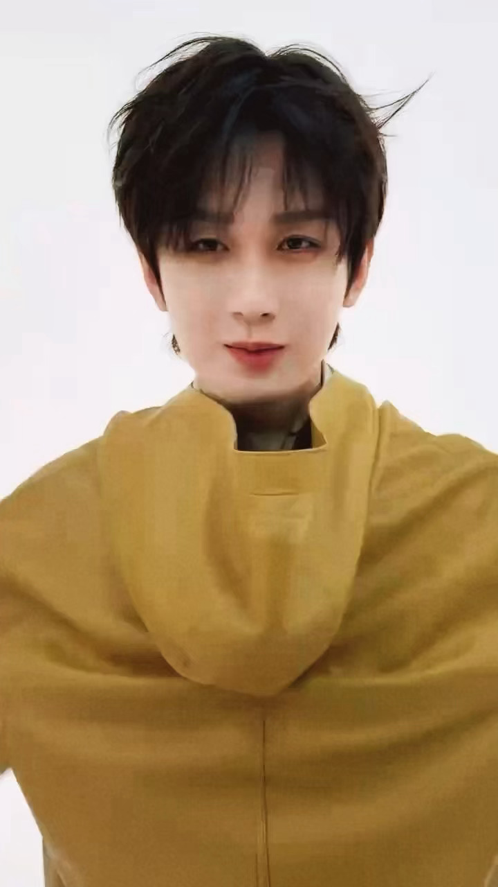 ☀️𝙈𝙤𝙧𝙣𝙞𝙣𝙜🌿清晨的阳光和努力的你，都值得被命运温柔以待 