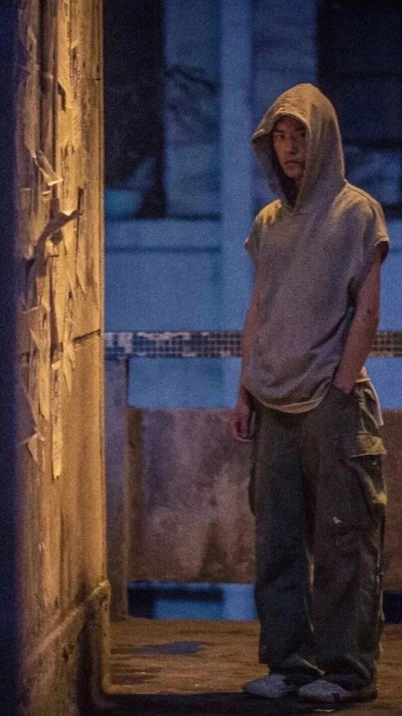 你俩是宿敌来的吧？“你保护世界，我保护你”“你晓不晓得今天是世界末日，为哪样这个