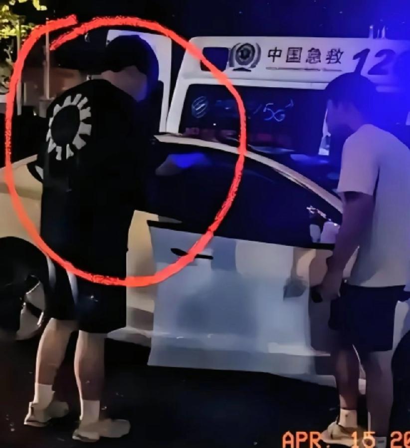 景德镇撞死一家三口廖某宇，因为与女友车上吵架，当地网友透露，女友是自己客户的前女