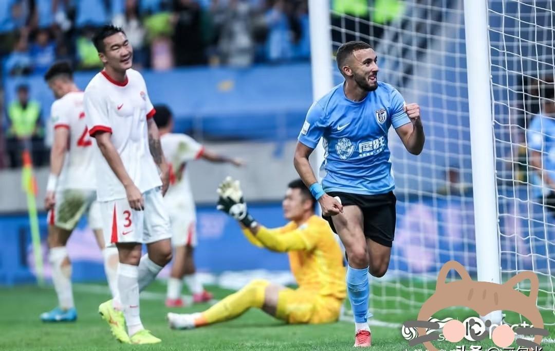 拉布亚德走了，武汉三镇的外援名单又少了一个。
没闹剧，没撕逼，合同到期，转身就走