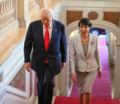 高市早苗访美被敲打，美国通告日本：中方反制还没完

日本的高市早苗特意跑到华盛顿