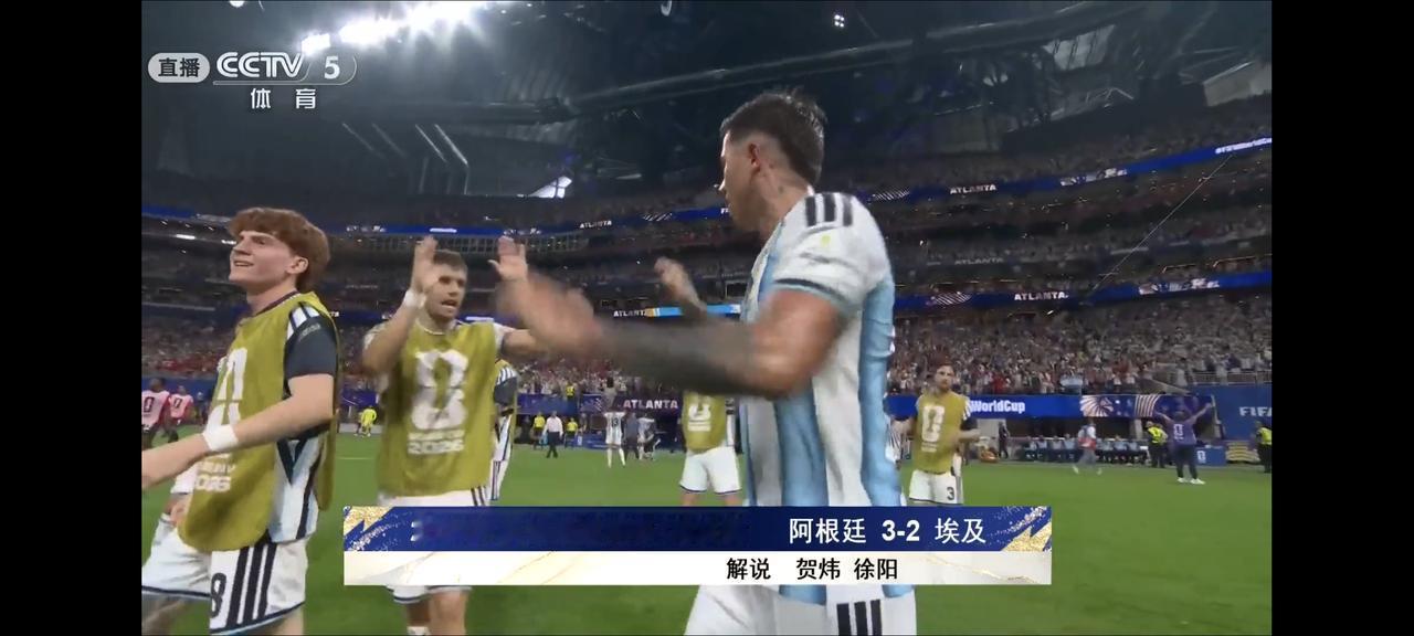 今晚梅西的球迷差点心脏病都吓出来了，前78分钟，埃及从1：0到2：0领先阿根廷。