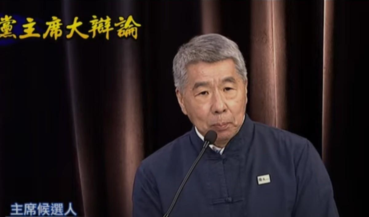 张亚中你们开口卢秀燕闭口卢秀燕把卢秀燕都
国民党党魁辩论第二场火药味十足！张亚中