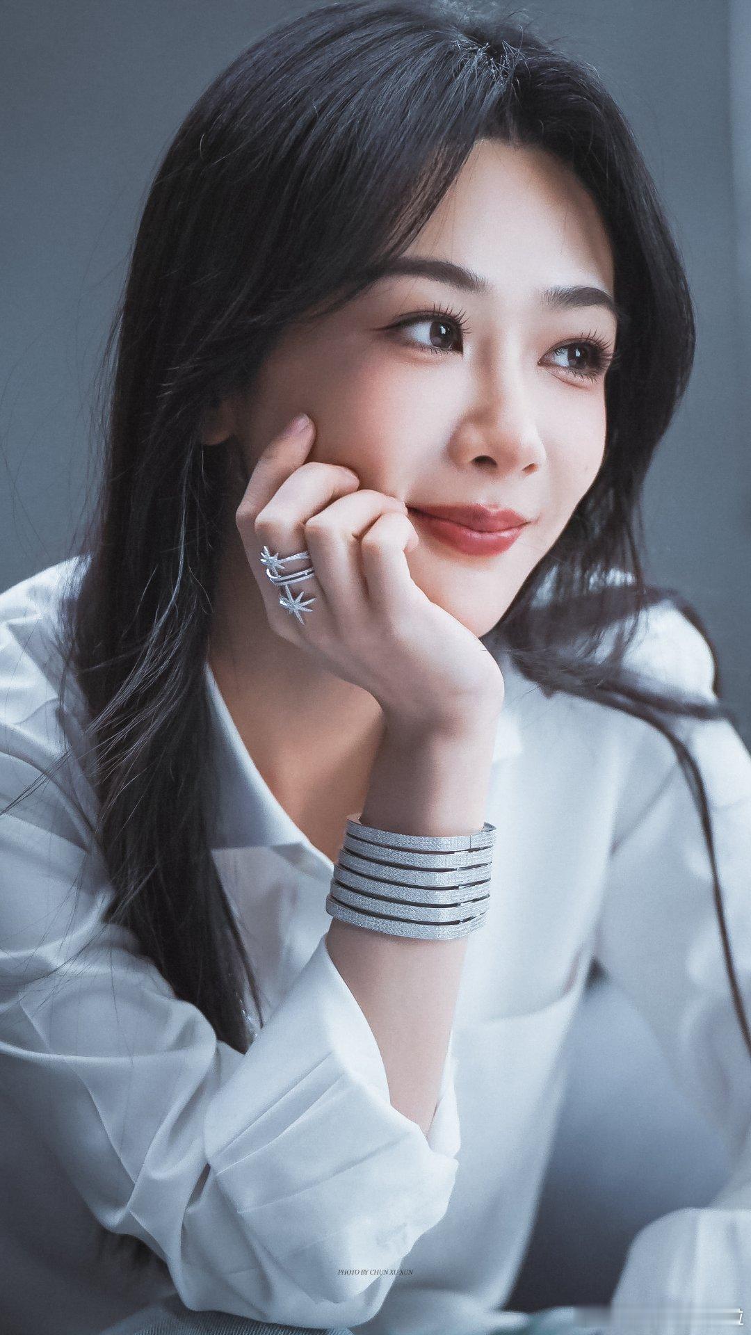 杨紫 yz杨紫 春天是个盛大的形容词我想你刚刚合适𝓢𝓹𝓻𝓲𝓷𝓰 𝓲