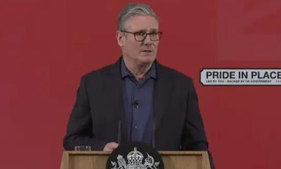 就是要硬扛到底，英国首相斯塔默斯塔默直接放了狠话：绝不辞职，还要带队冲刺下一轮大