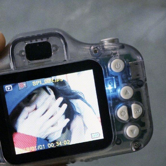 孙千的文字和樱花树一样衬人 被孙千的生日小作文治愈了 好戳心的一句话✨ “我没什