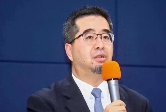 高雄科技大学前校长吴建国提出具体统一路径：两岸统一后统称 “中国”，台湾称为 “