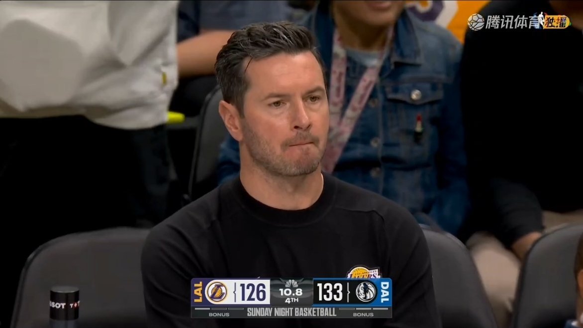 雷迪克表示，球队需要找到谁能成为肯纳德之外的第二持球点。湖人vs独行侠