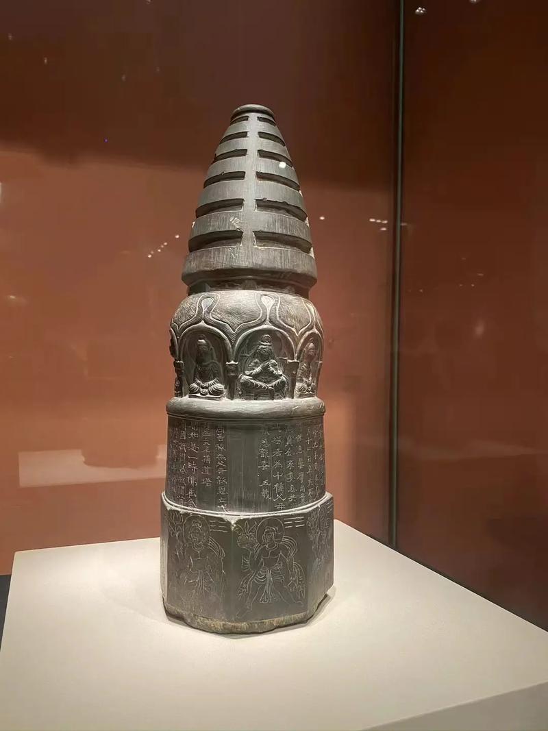 一、核心看点
重磅展品：镇馆之宝十六国北凉石塔，融合儒释道三教元素，还有1:1复
