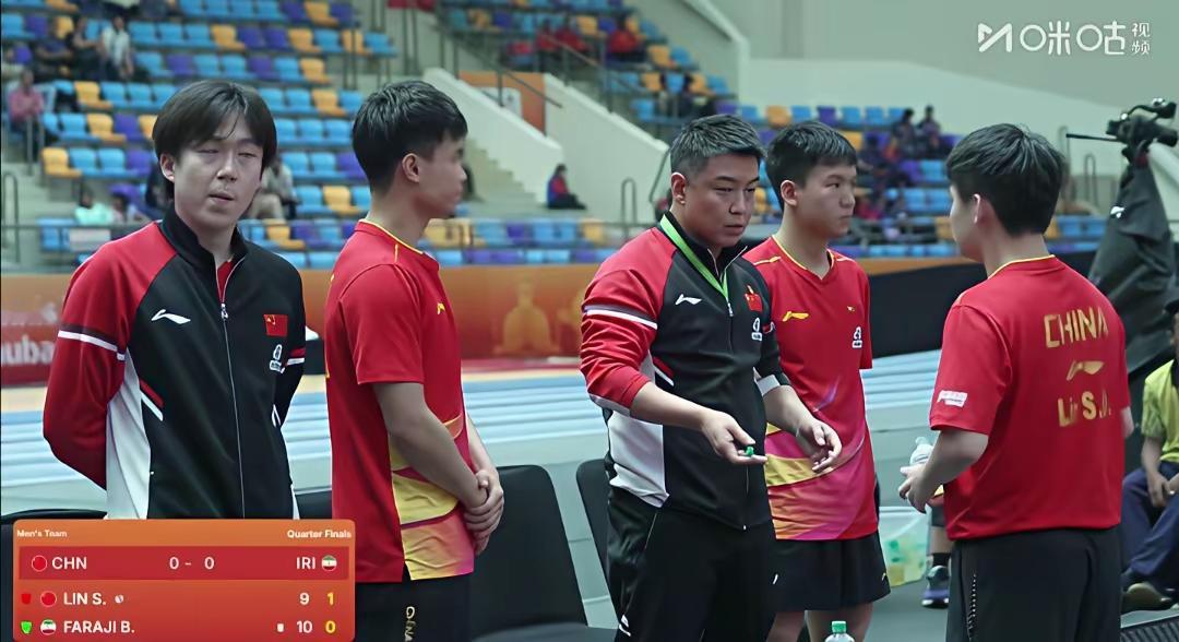 中国和伊朗男乒之战
小石头先丢一分
局势赫然紧张
关键时刻
甜甜不负众望
扳平比