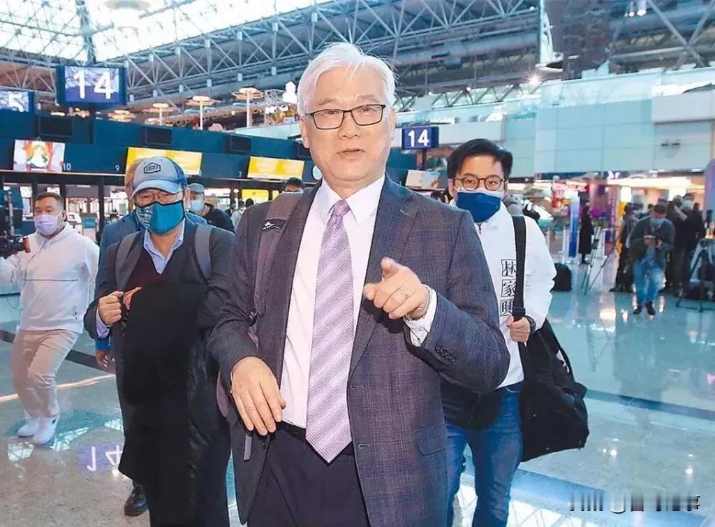 夏立言，十五刚过，又来大陆干啥？难道又是吃吃喝喝逛逛，回台湾又可以吹一年了！